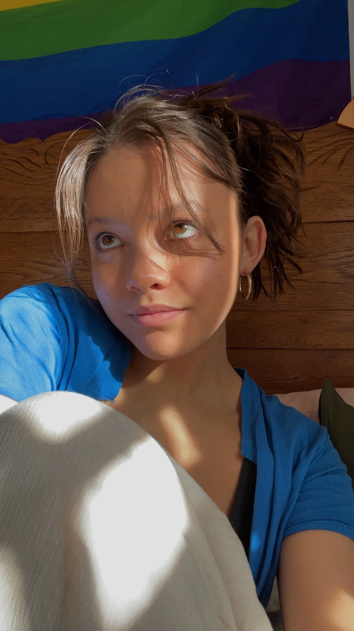 Ofitser xotini bilan tez jinsiy aloqa porno video